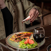 Freyja-Cafe-Bistro-Bar-uk5